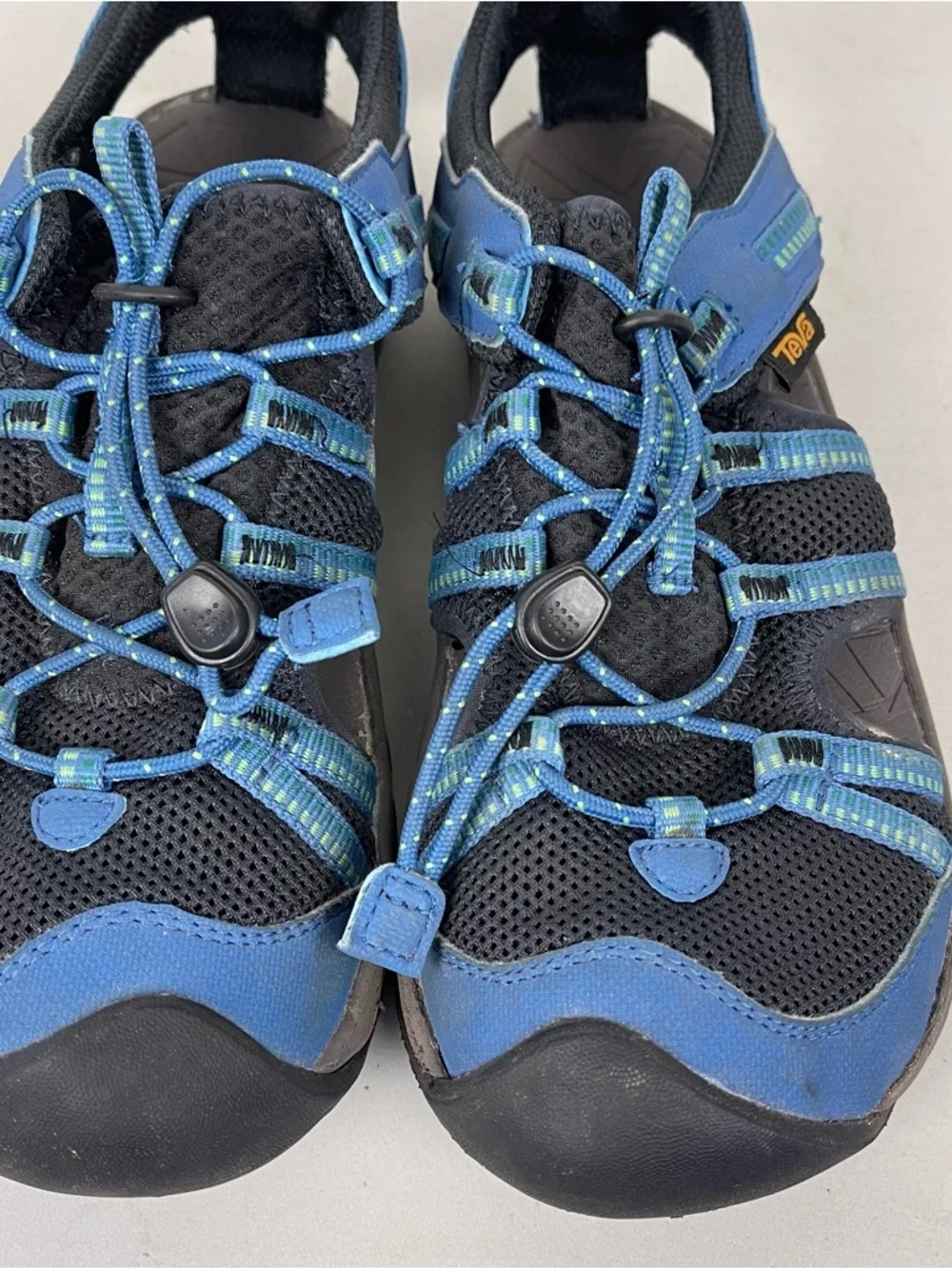 Teva Kids Manatee Hiking Sandals Blue Graphite Size 4 Outdoor Sport Water Shoes